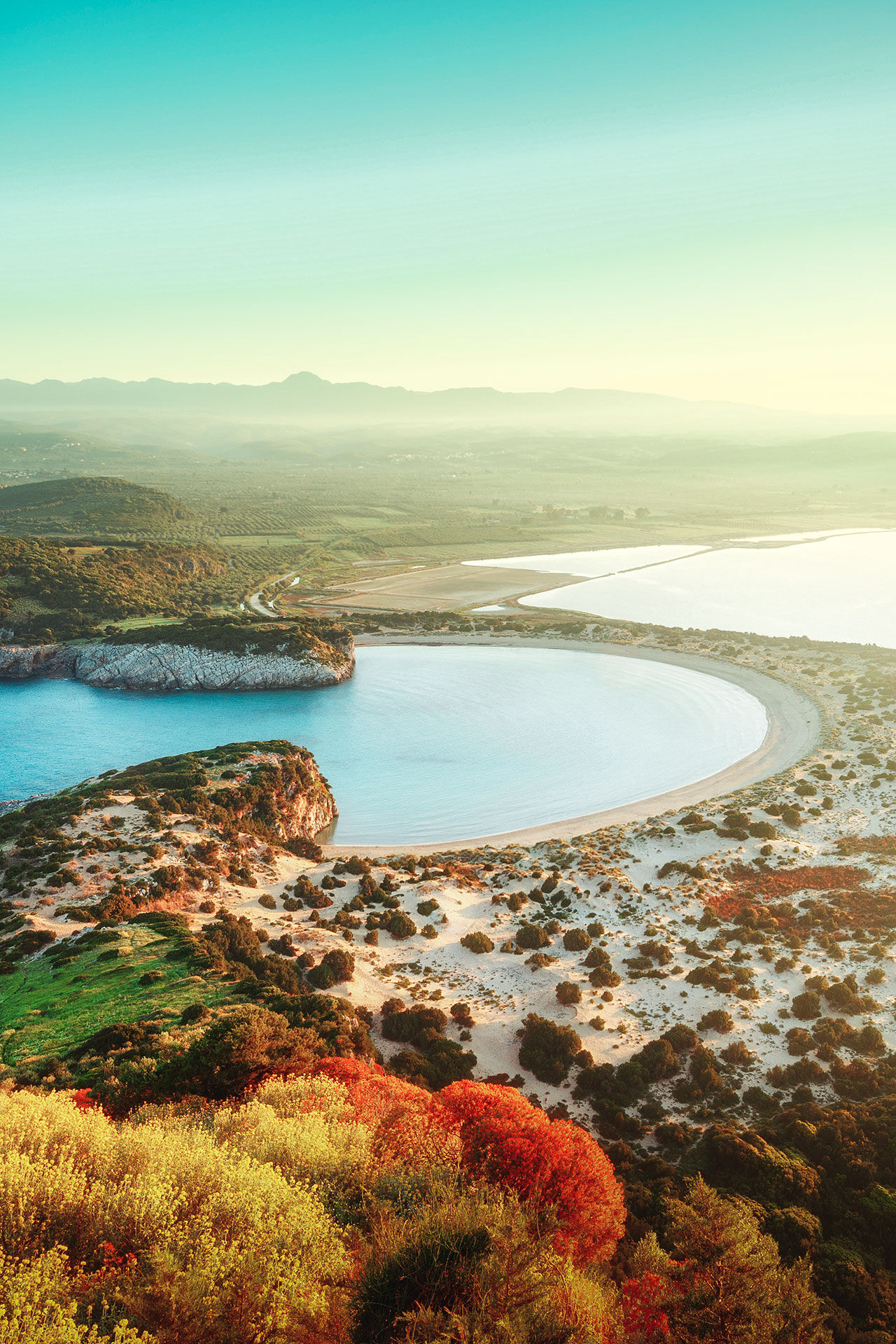 September-October are the best and quietest months to visit
