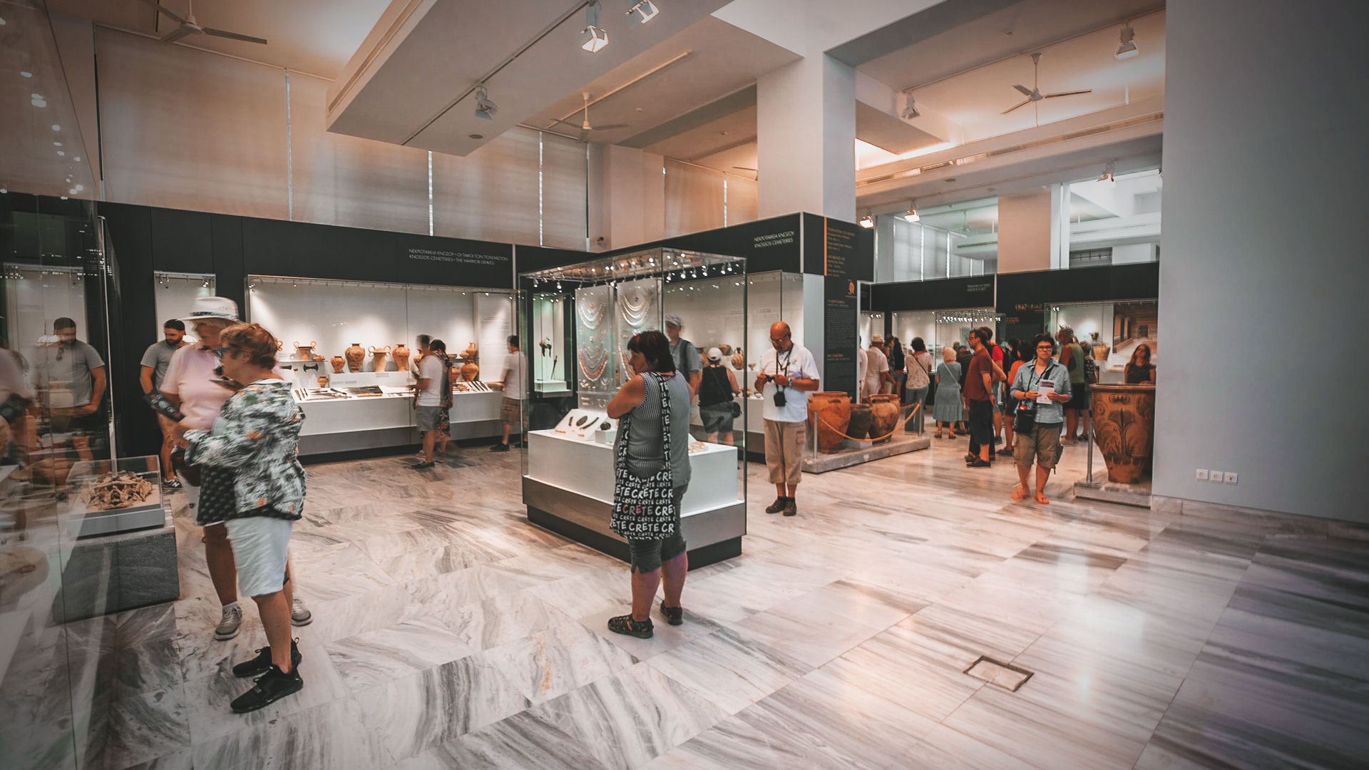 The Archaeological Museum of Heraklion brings to life more than 5,500 years of history