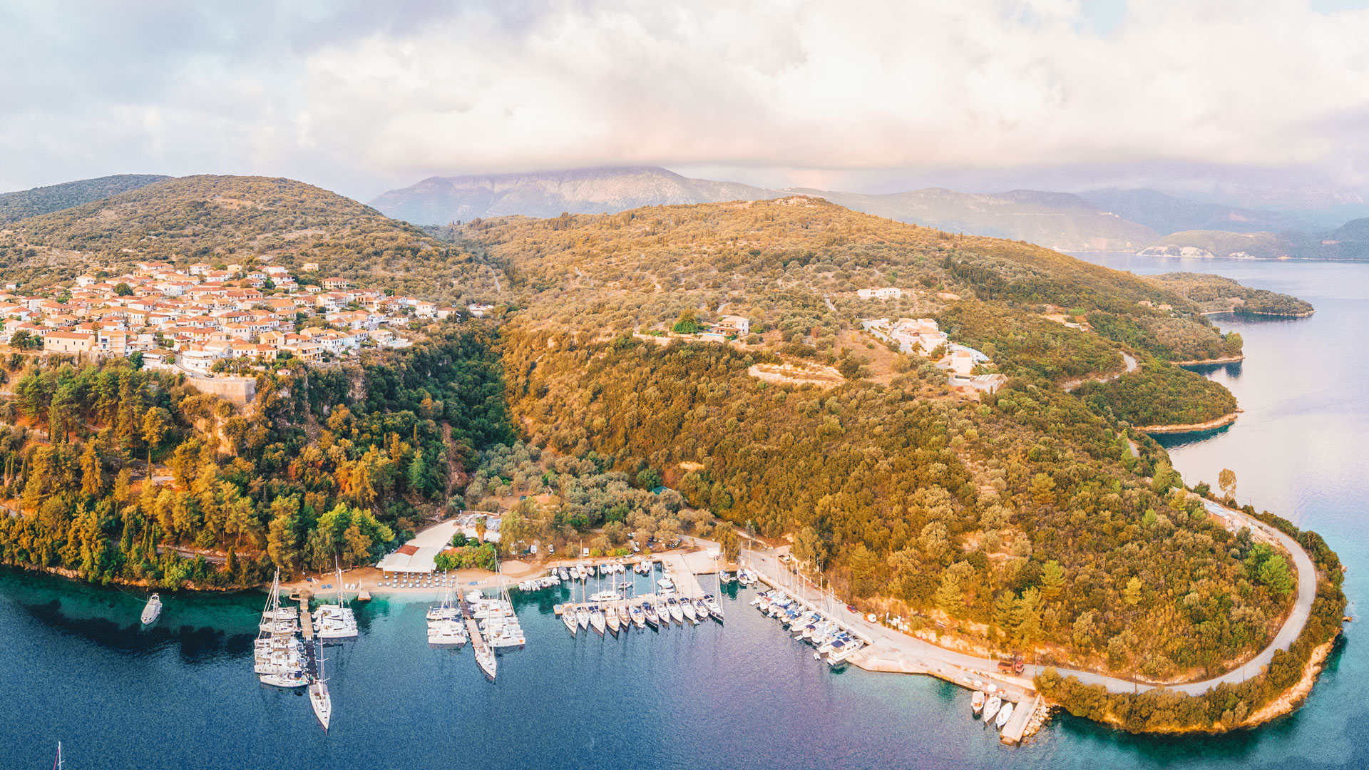 Arriving at Spartochori, you’ll find an adorable little port with fishing and sailing boats