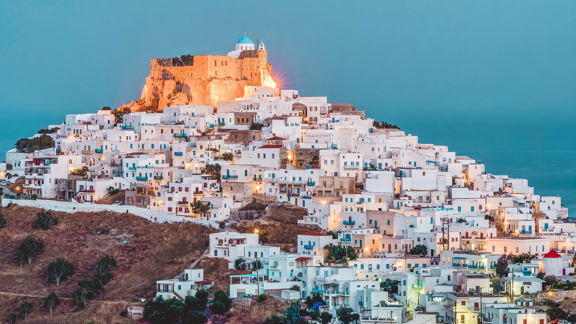 At the top of the hill, the famous stone castle of Astypalaia which towers over Hora is a special attraction