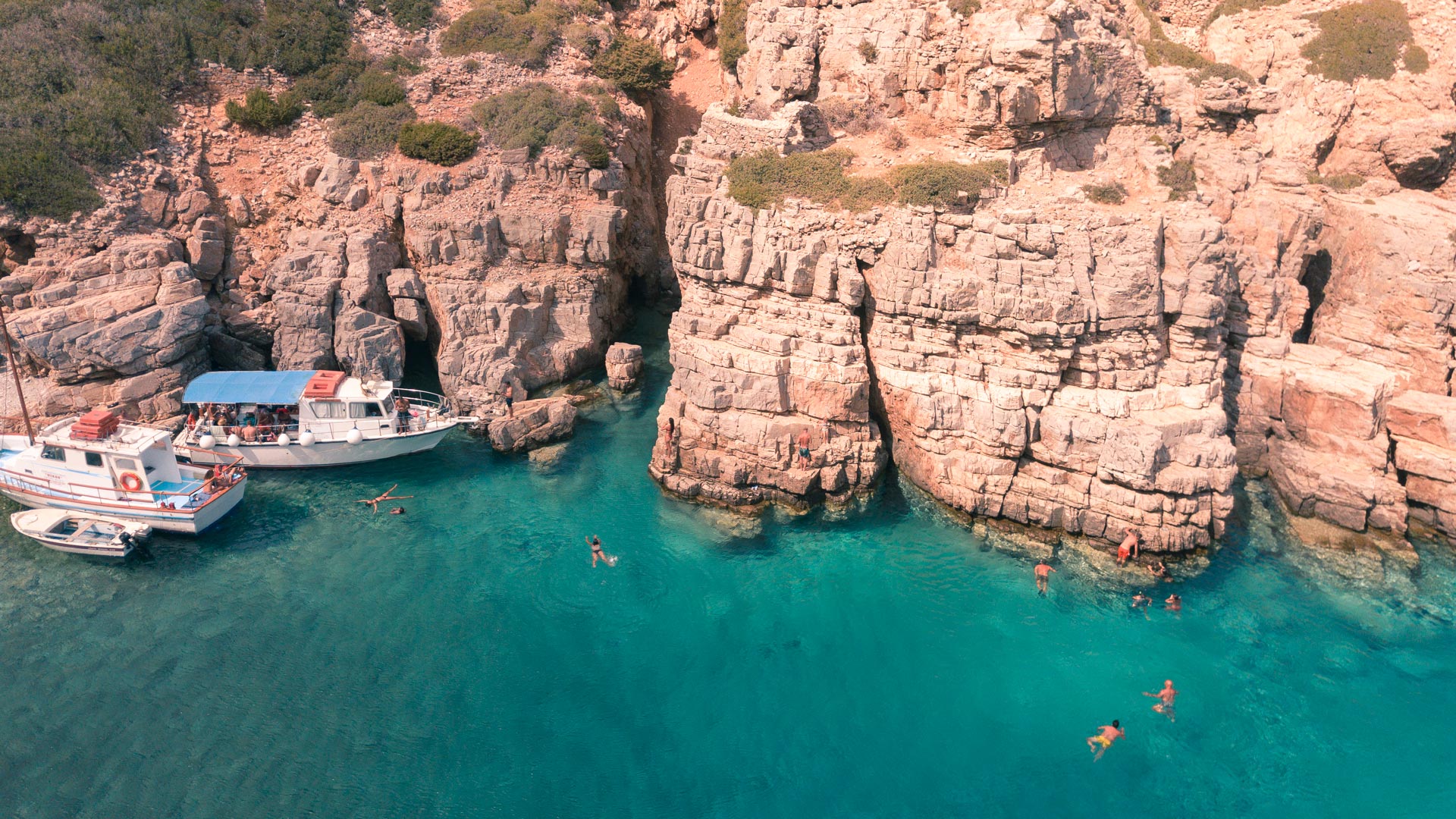 Excursion boats to Saria island operate from the harbour of Pigadia