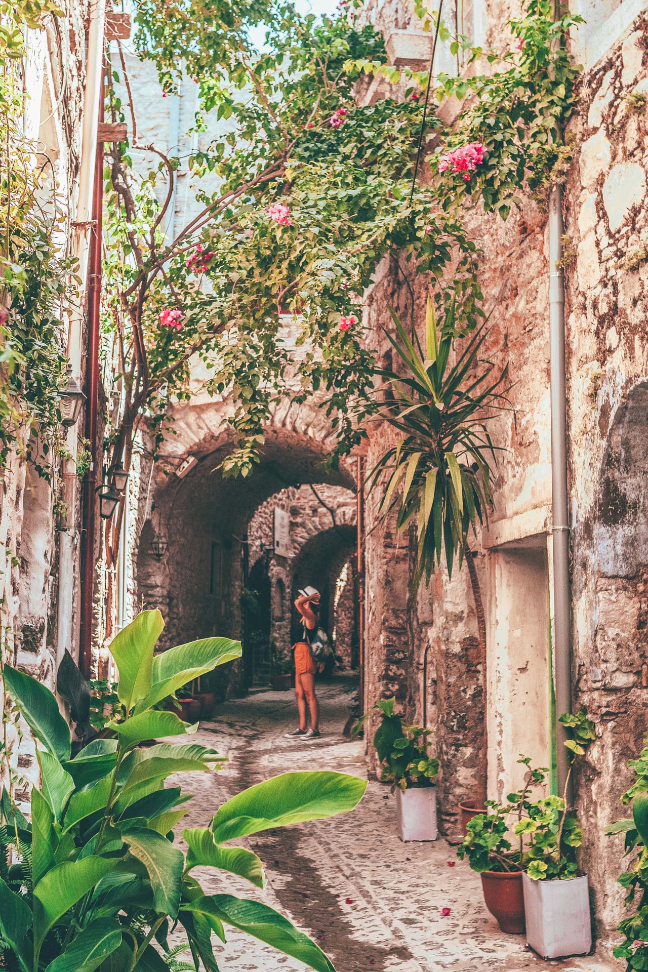 Mesta, the best preserved medieval mastic village