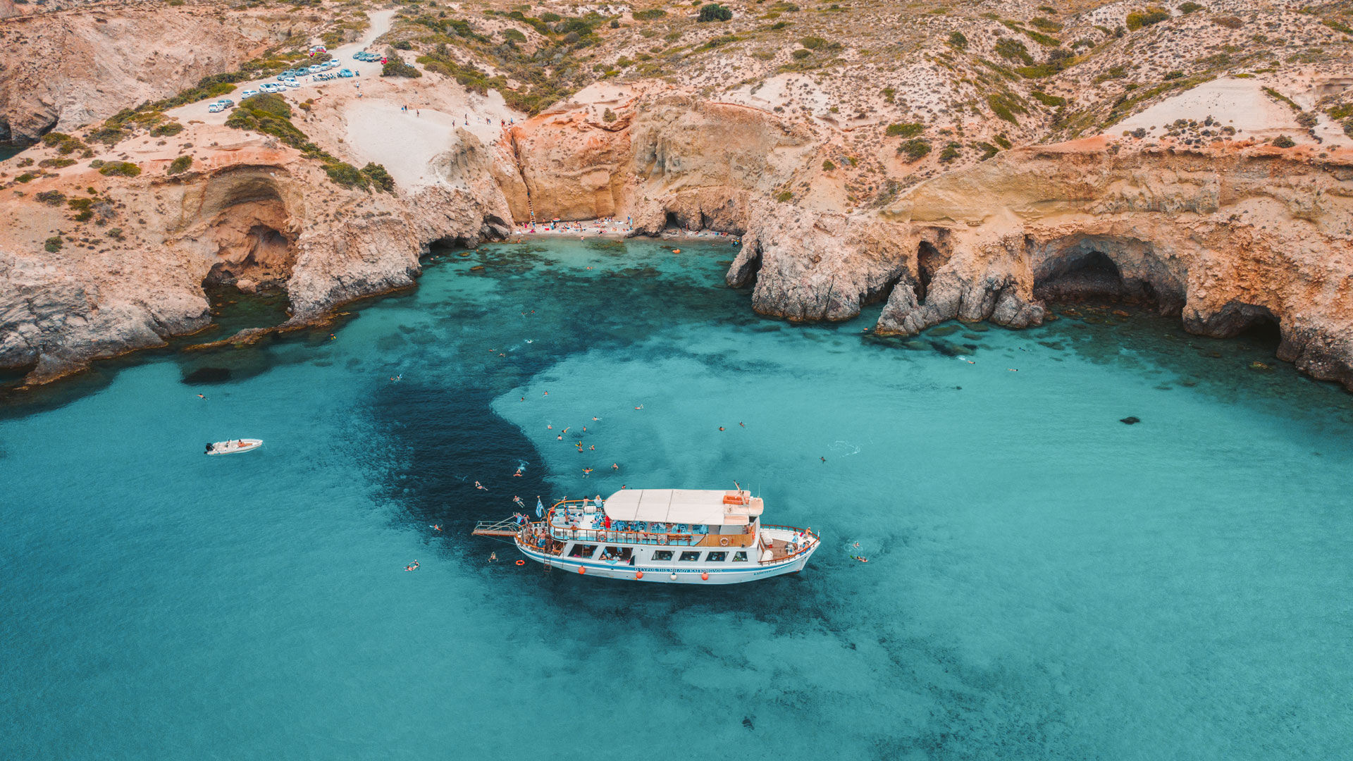 The bonus of arriving by boat to Tsigrado beach, is that you don’t have to climb down the ladder from the road entrance