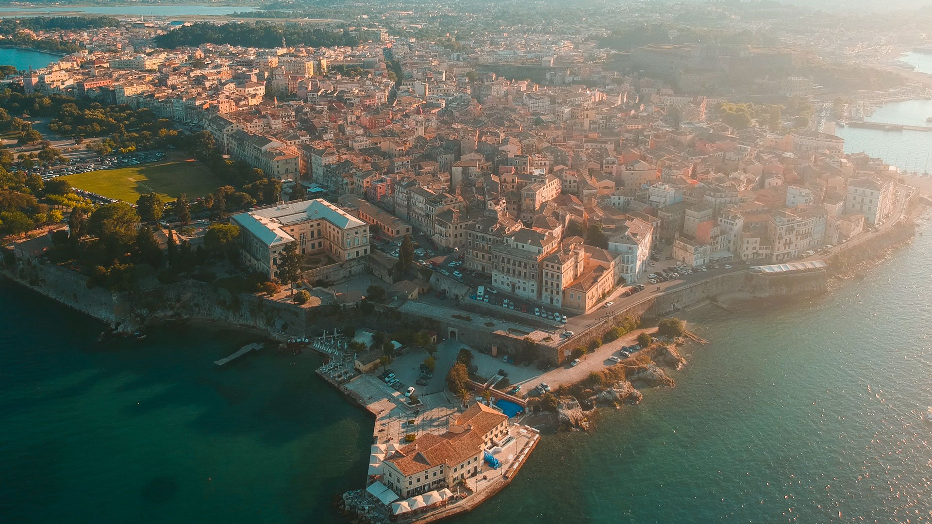 Corfu Audio Walk 🎧 Landmarks and hidden gems of Corfu Old Town