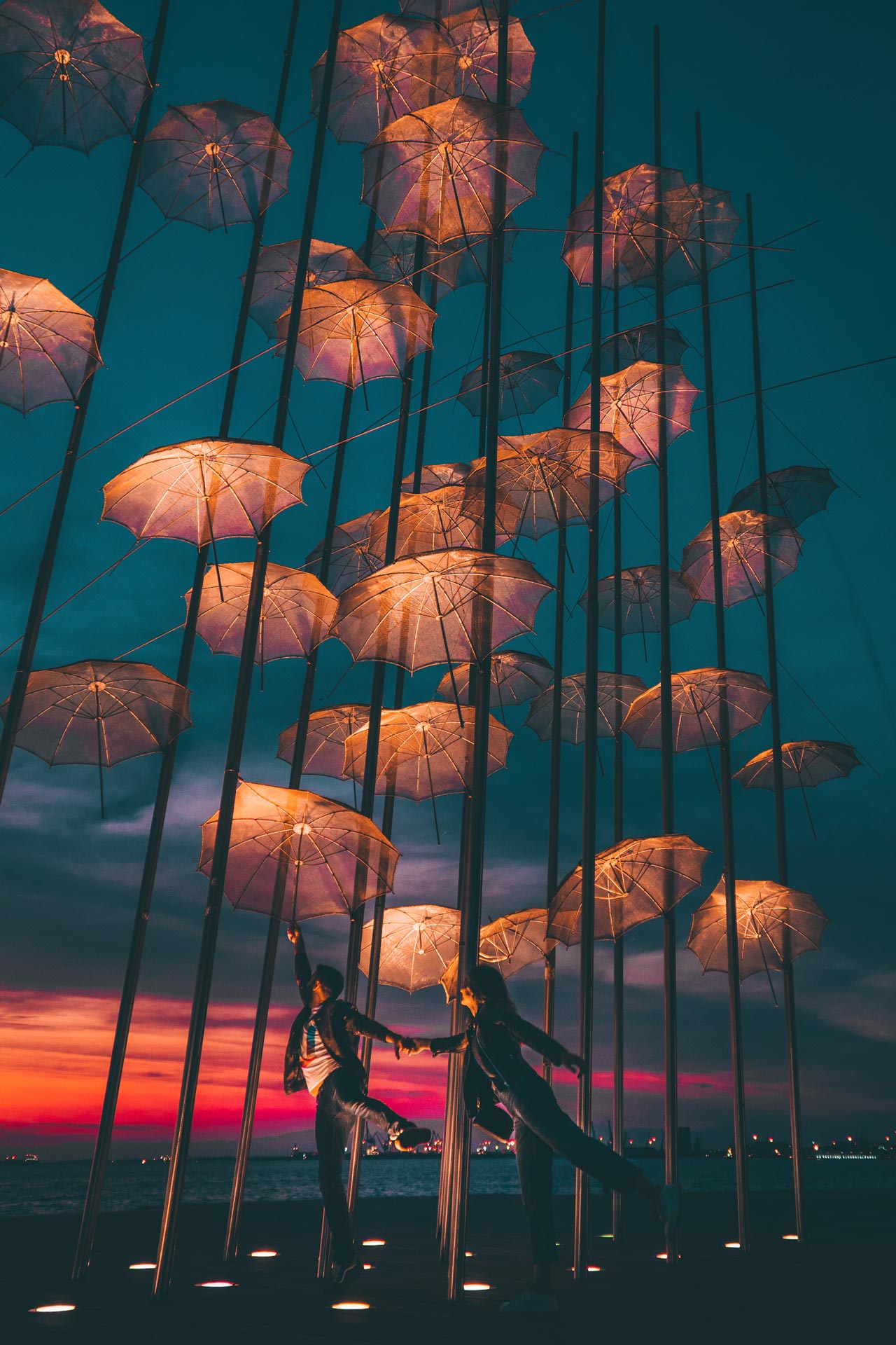 Οι ομπρέλες του Ζογγολόπουλου - Αγαπημένο σημείο για ηλιοβασίλεμα