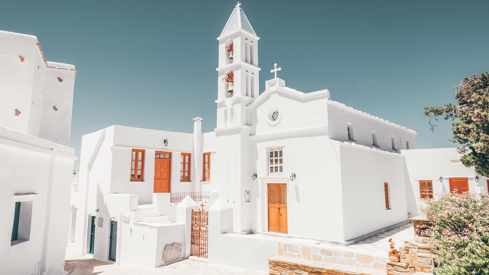 Pyrgos is the village of the artists located on the north side of the island