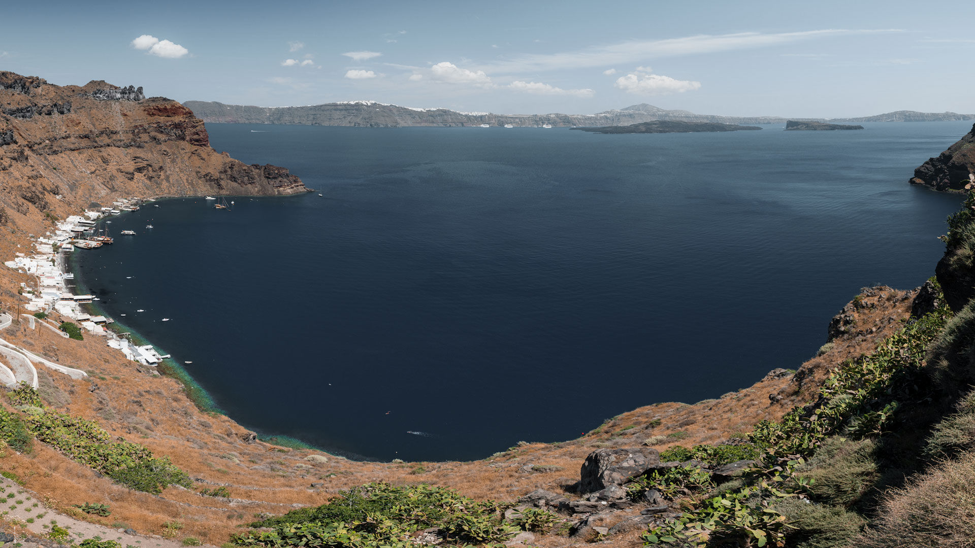 Panoramic view on Aegean sea from Manolas village on Thirassia island