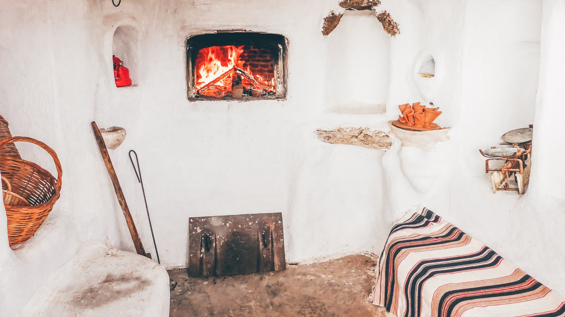 Traditional wood oven, Mykonos