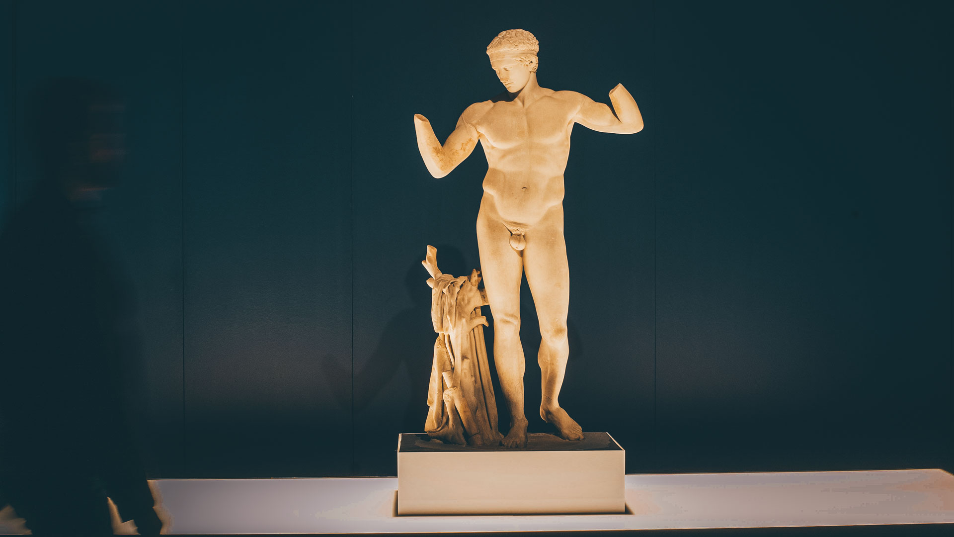1826 Marble statue of an athlete binding his hair (diadoumenos), found on Delos, Cyclades