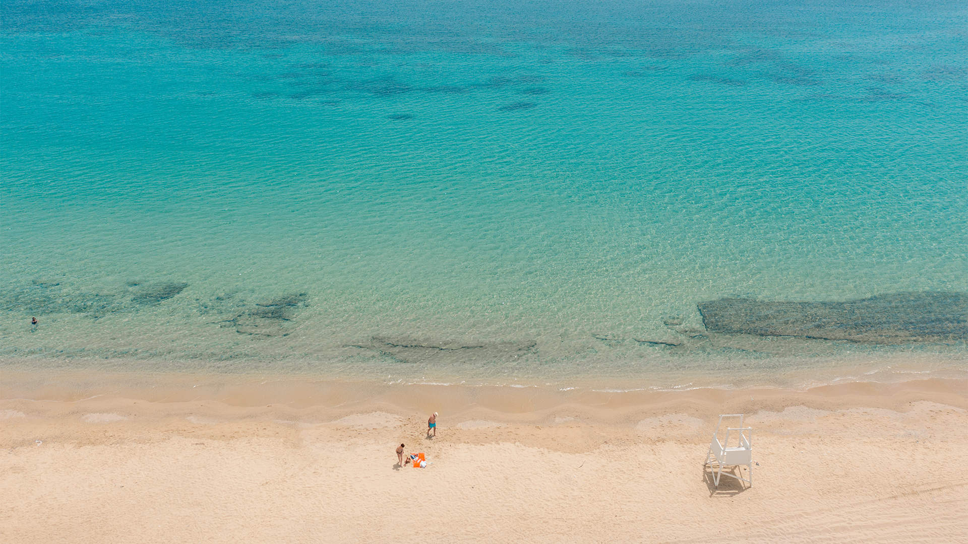 Famous for its celebrity beaches, Mykonos has another side when it comes to beach life that it keeps away from the spotlight. 