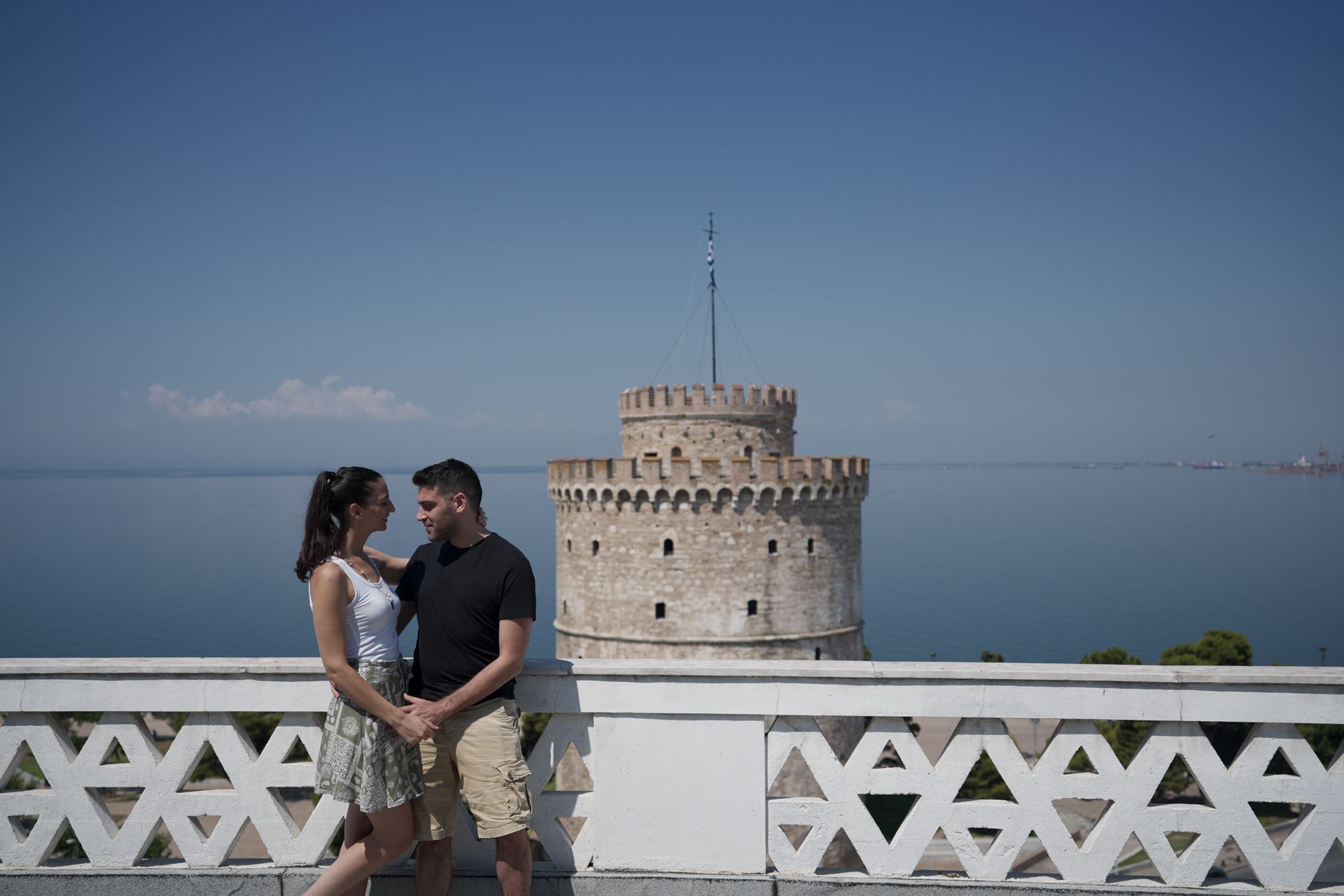 Thessaloniki is a city that invites you to walk it every hour of the day, with tree-lined avenues and a vibrant atmosphere. 