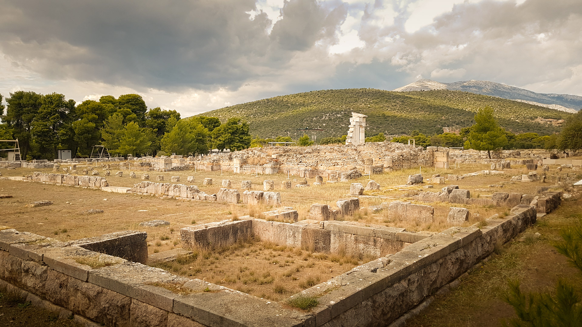 The large palaestra (like a gymnasium) was where patients could exercise as part of their treatment