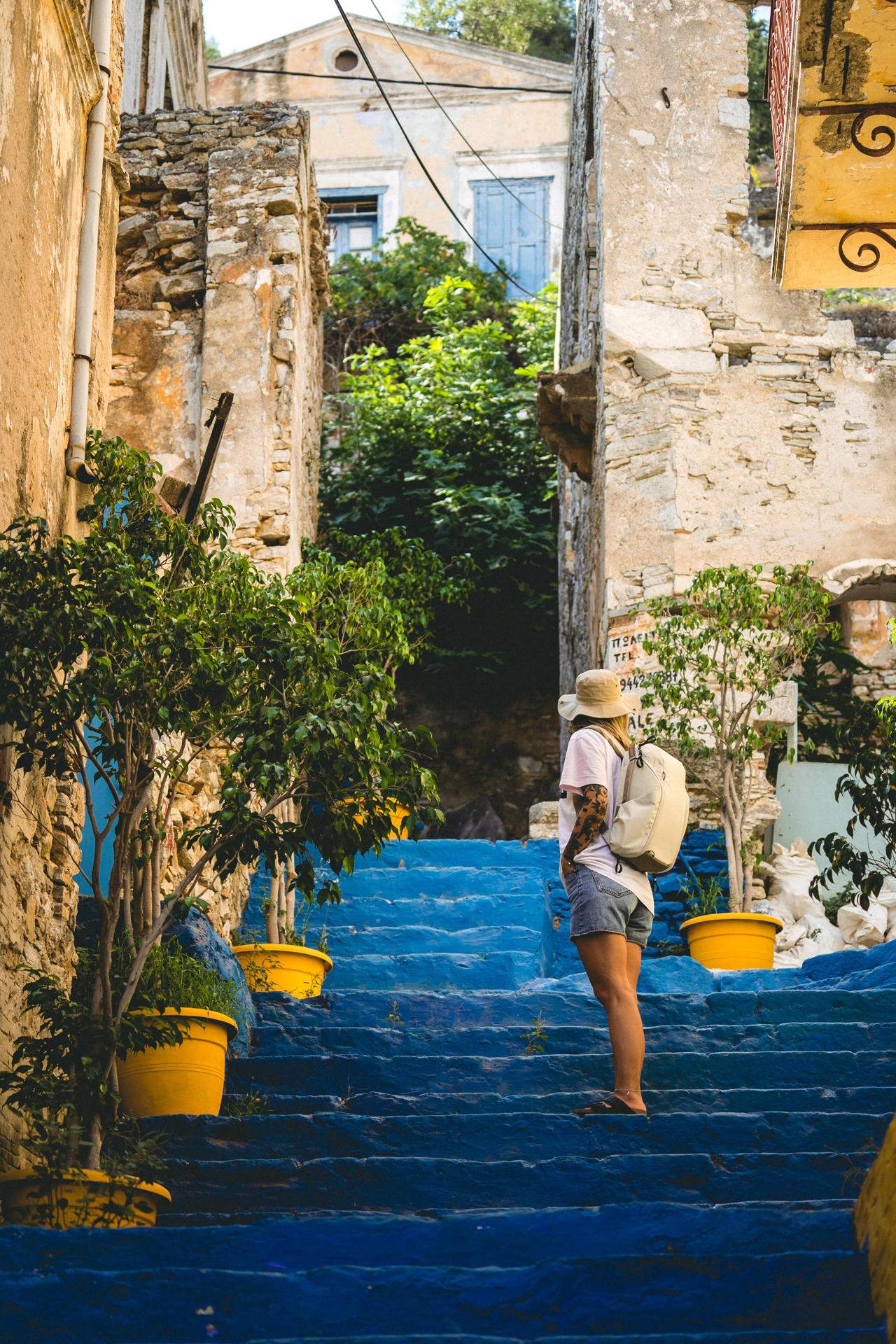A stroll around Gialos