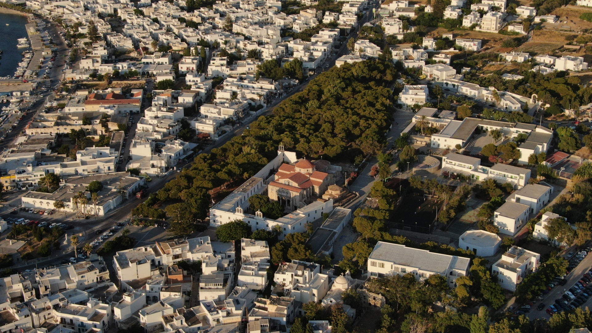 Walking tour in Parikia Paros