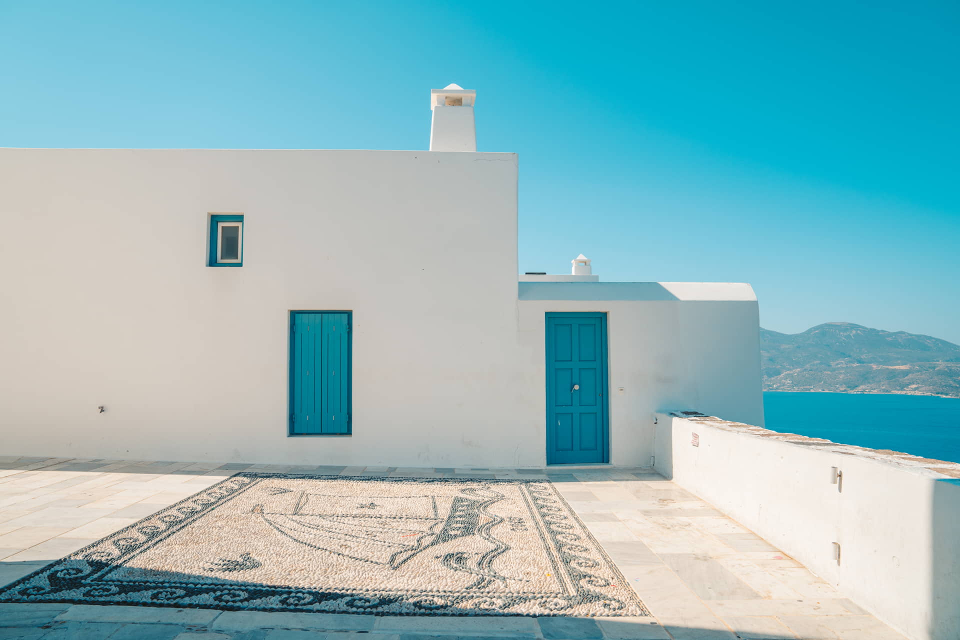 milos village hopping plaka 4