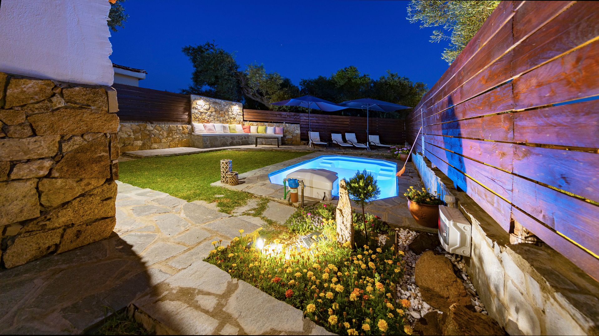Salonikiou Beach Luxury Residences Accommodation Discover Greece