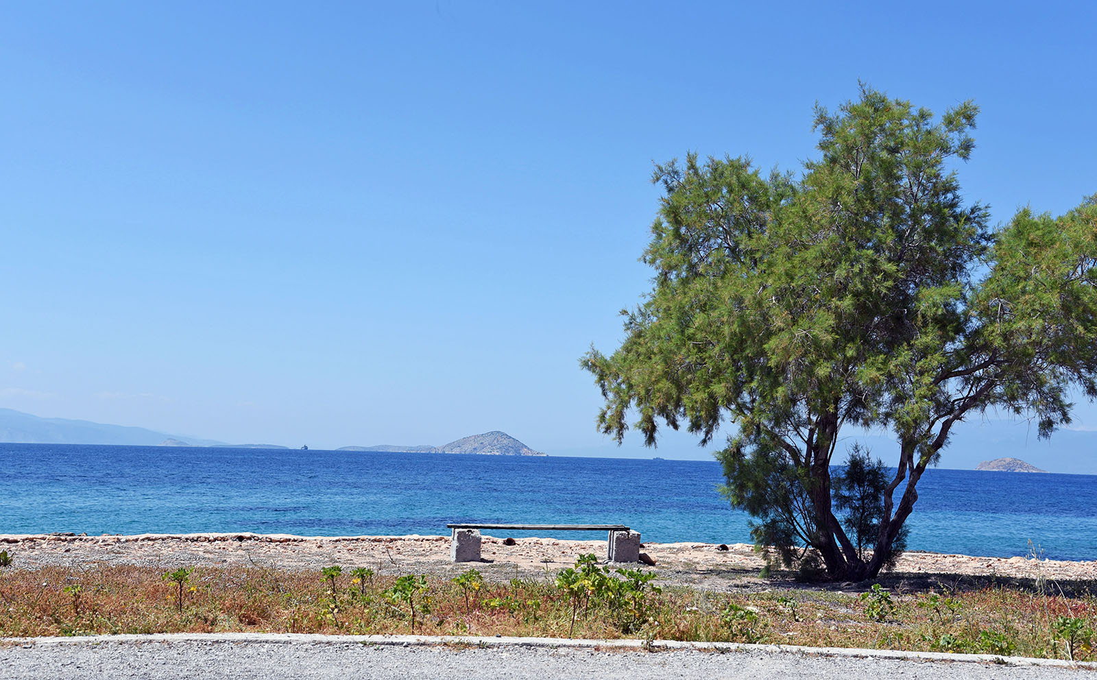 Coastal route in Aegina