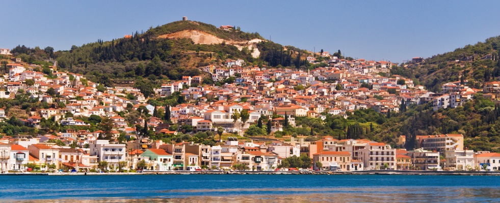 village on a beach - Samos island