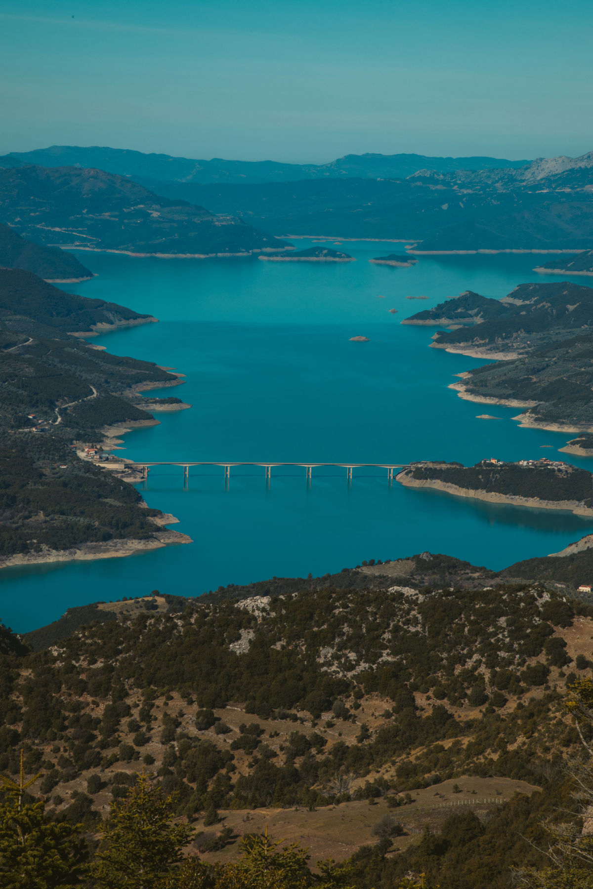 Lake Kremaston, view from the village Fidakia
