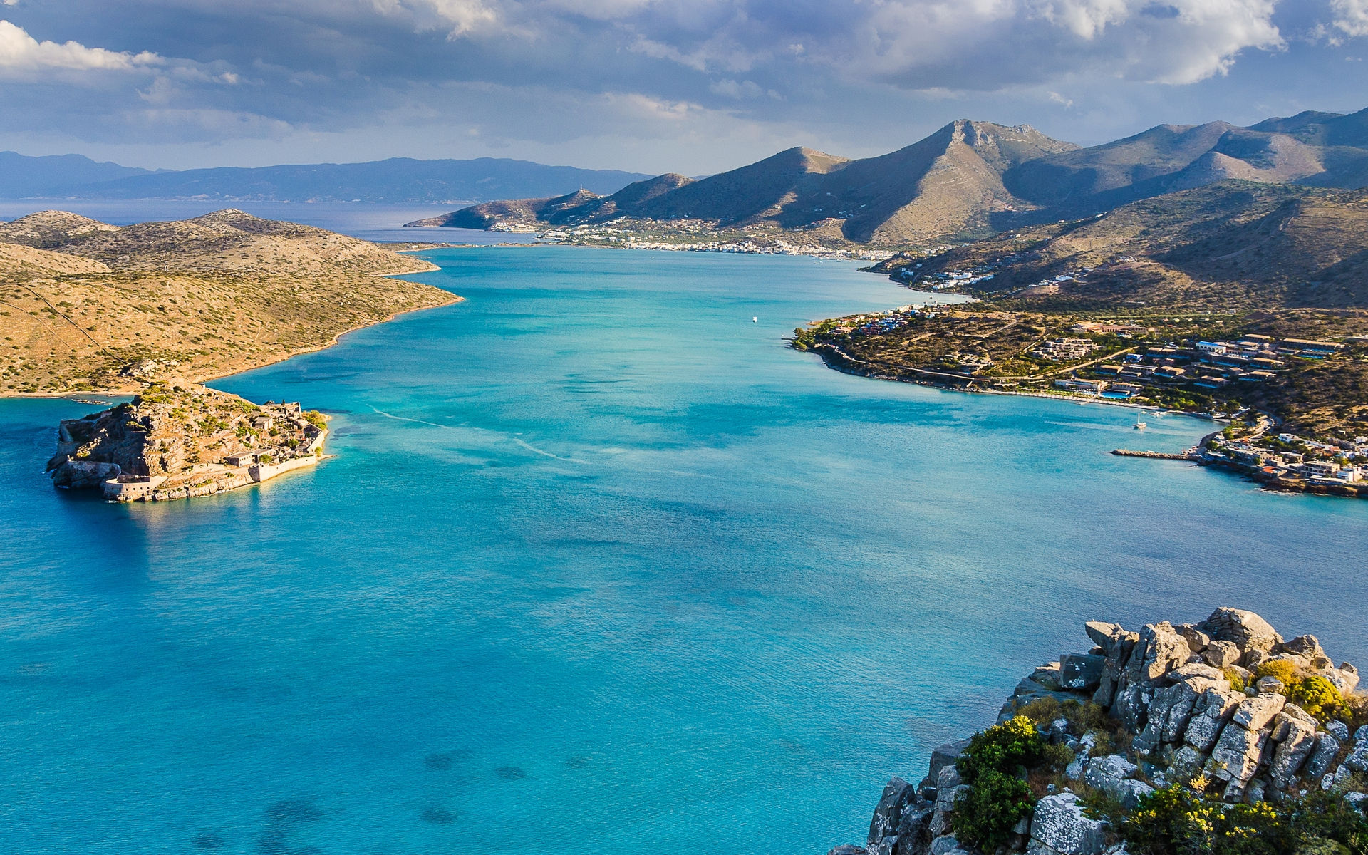 Panoramic view of Spinalonga and the gulf of Elounda