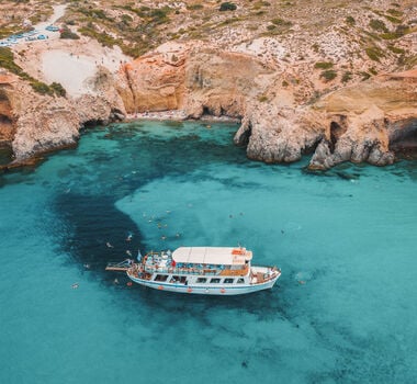 The bonus of arriving by boat to Tsigrado beach, is that you don’t have to climb down the ladder from the road entrance