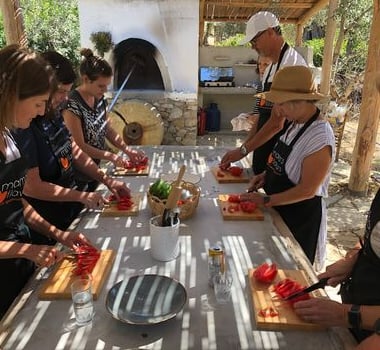 cookingclassandlunchinanolivegroveinmessinia-main-image