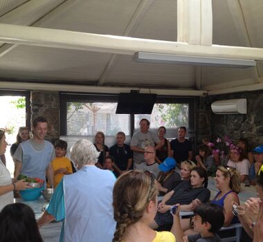 cookingdemonstrationatthemykonianfarm-main-image