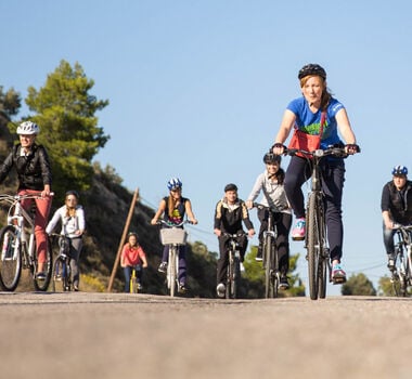 cyclingtourinnafplio-main-image