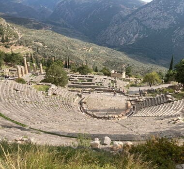 delphibespokeprivateguidedtour-main-image