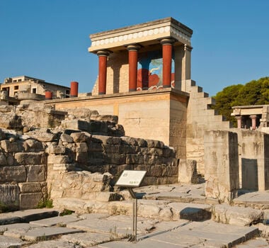 Accessible Tour to Heraklion town and Knossos - Europe's oldest city