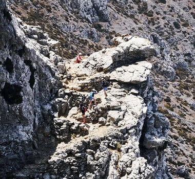 hiking-panroute-main-image