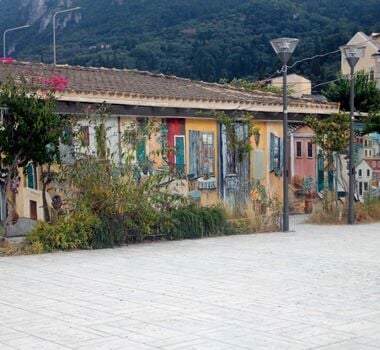 Corfu: Hiking & Cooking Class in Benitses Village