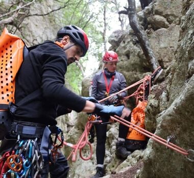 corinth-canyoning-in-pissia-gorge-logo