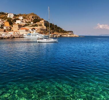 dazzling-day-trip-Hydra-Private-logo