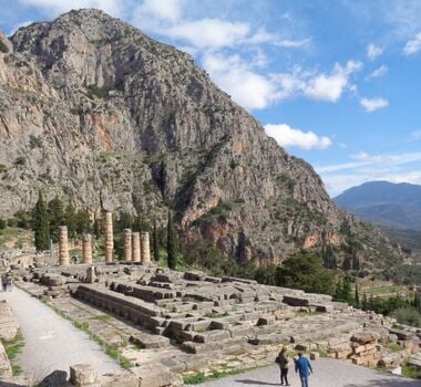 delphi-audio-tour-on-your-phone-logo