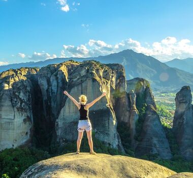 from-thessaloniki-day-trip-to-meteora-by-bus-logo