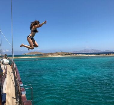 mykonos-combo-yacht-cruise-to-rhenia-and-guided-tour-of-delos-free-transfers-3-logo