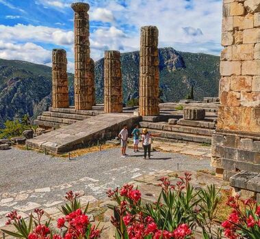 ultimate-delphi-day-trip-private-2-logo