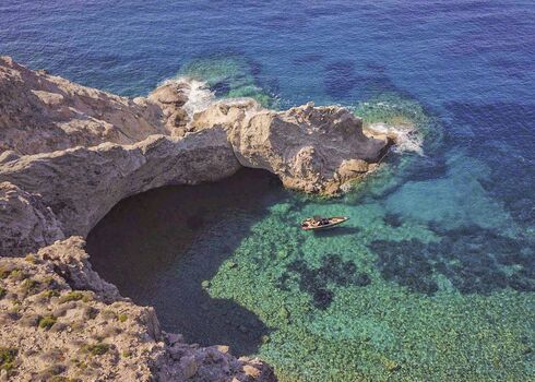 From Paros: Private Cruise to Antiparos - Despotiko - Panteronisia