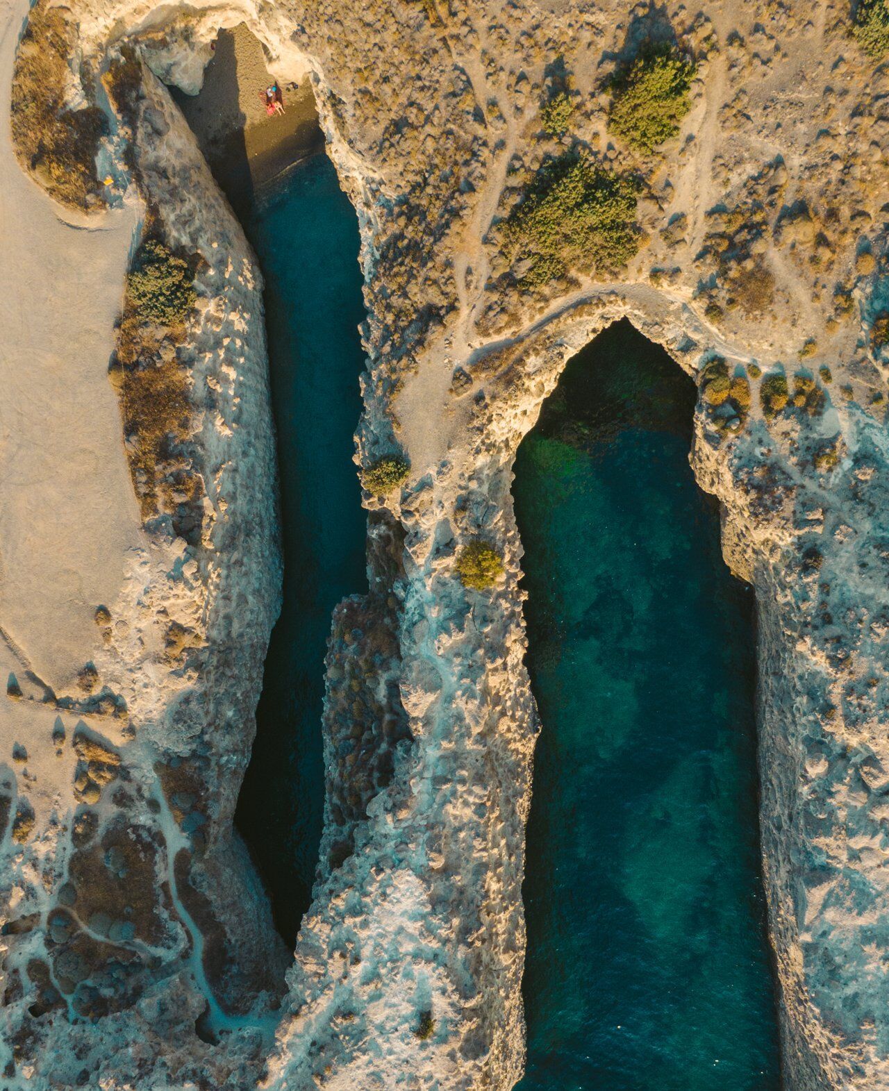 8 Top Things To Do In Milos Discover Greece 8-top-things-to-do-in-milos-discover-greece