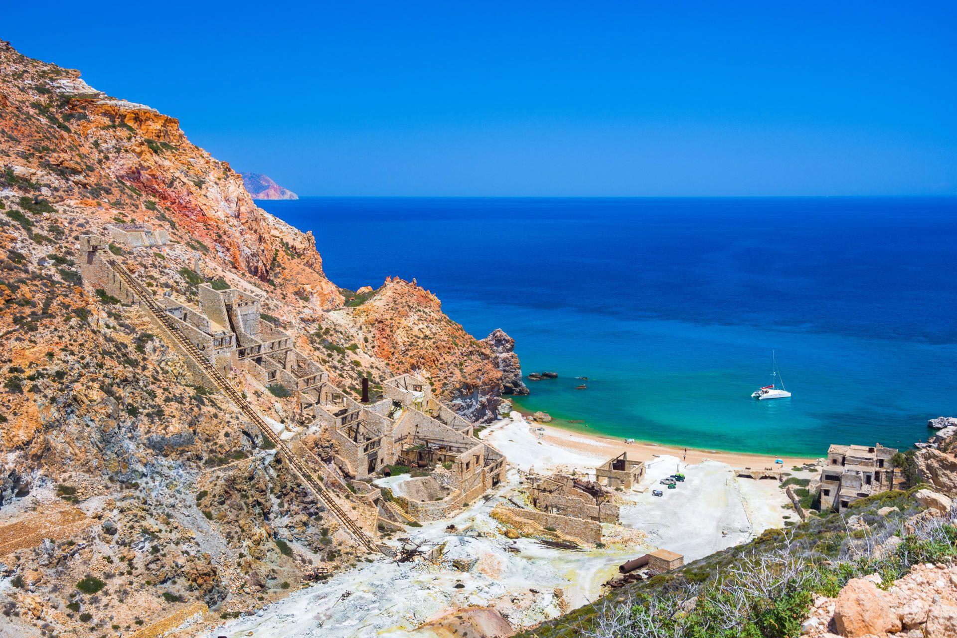 12-of-the-best-beaches-in-milos-discover-greece