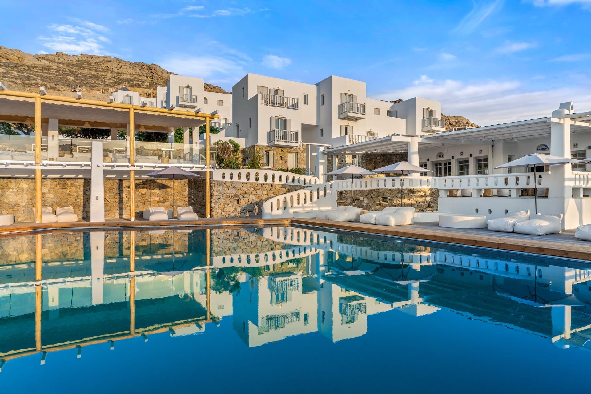 Mr And Mrs White Mykonos