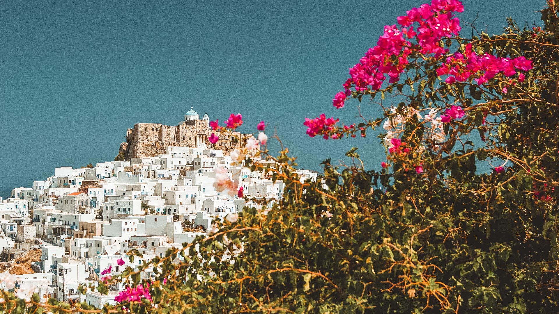Hora's famous castle, majestic views of the Aegean, windmills and whitewashed homes make up a remarkable traditional settlement