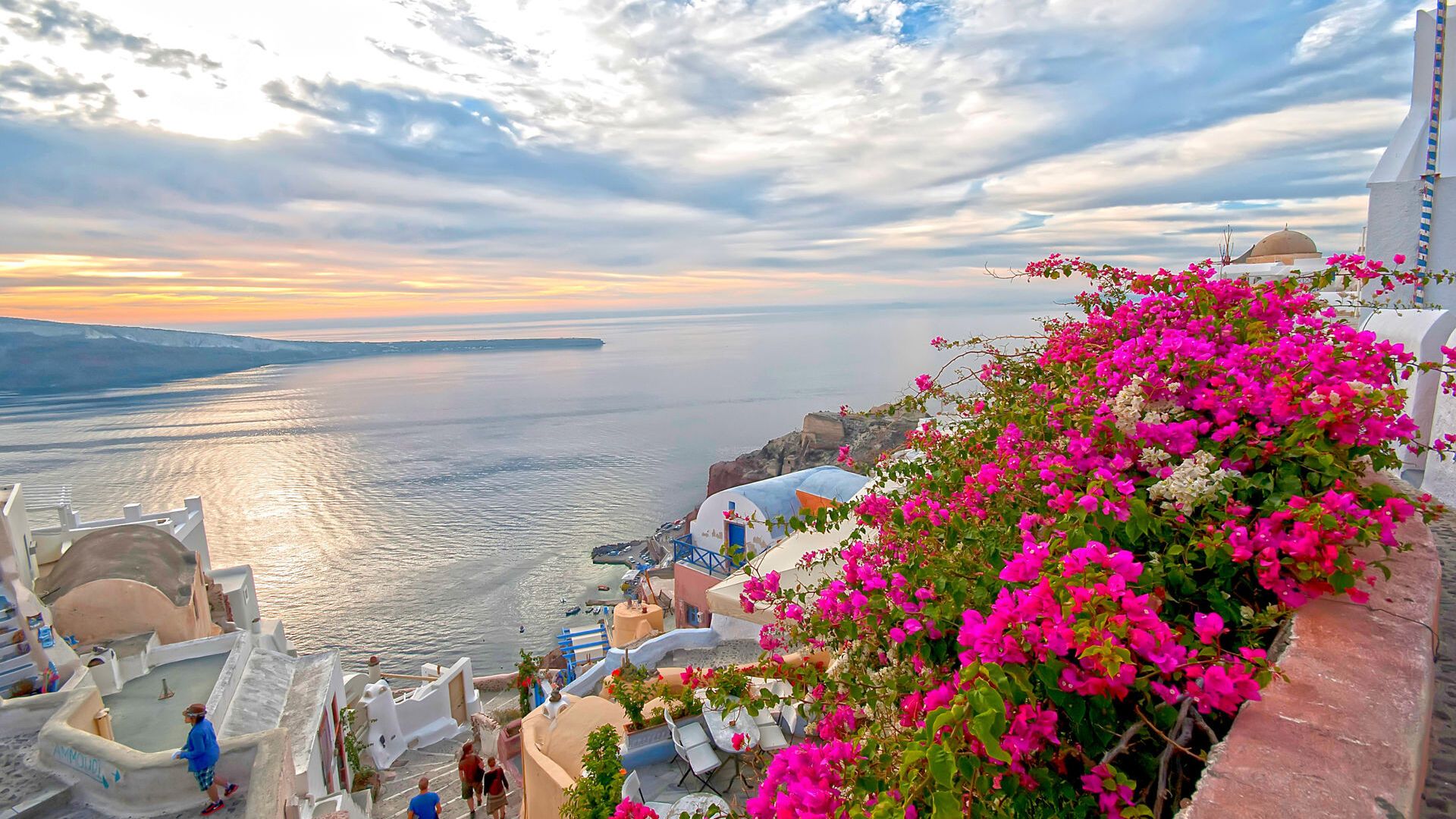 Famous for it's beautiful and romantic sunsets , Oia in Santorini