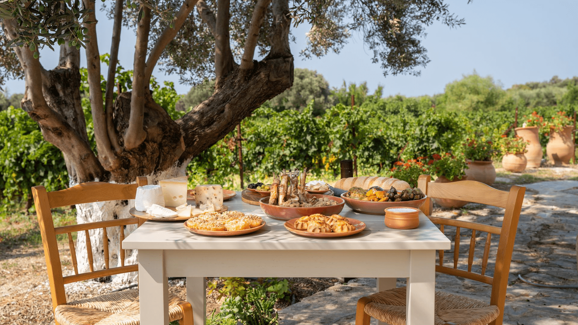 Ask any local and they’ll tell you Crete is the undisputed No1 foodie destination in Greece