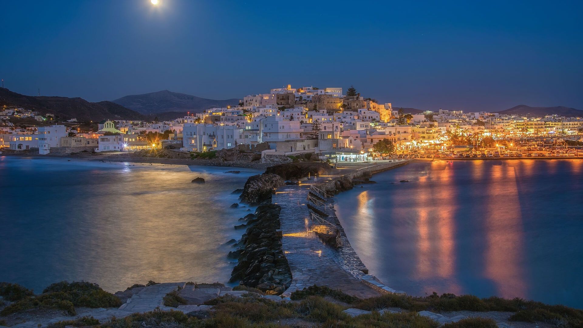 Fool moon on Naxos Island