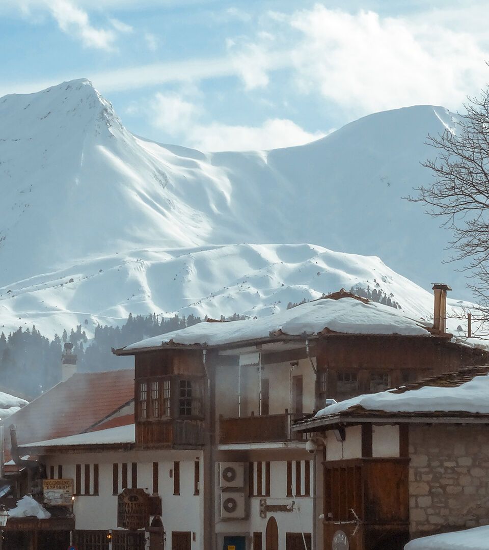 Metsovo’s main square is one of the most famous attractions of mountainous Greece