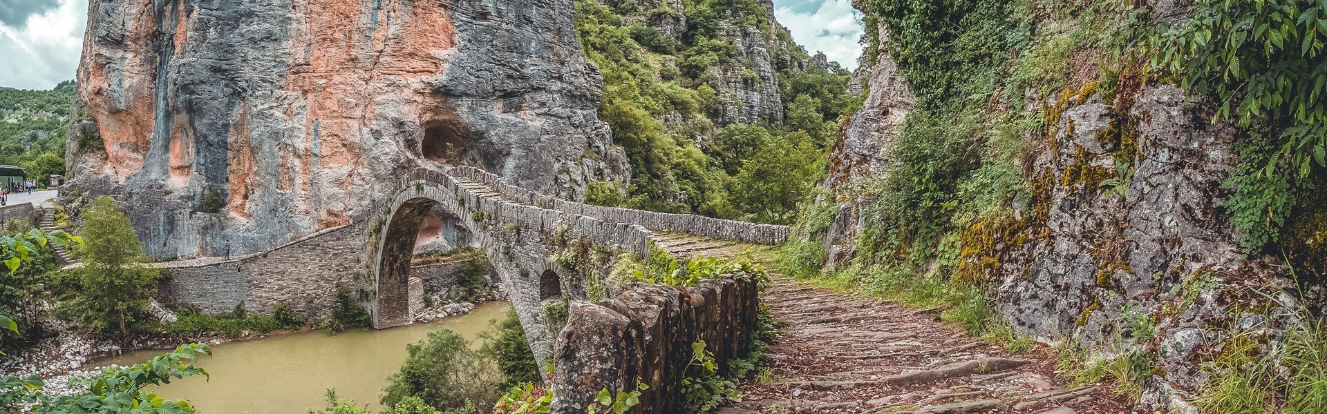 Kokorou stone bridge in Zagori