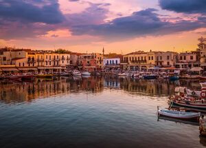 The Venetian Harbour of Rethymno, is the ideal place to enjoy fresh fish in a seaside taverna