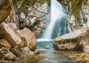 You pass a couple of waterfalls and some plunge pools big enough to take a dip, especially refreshing in summer